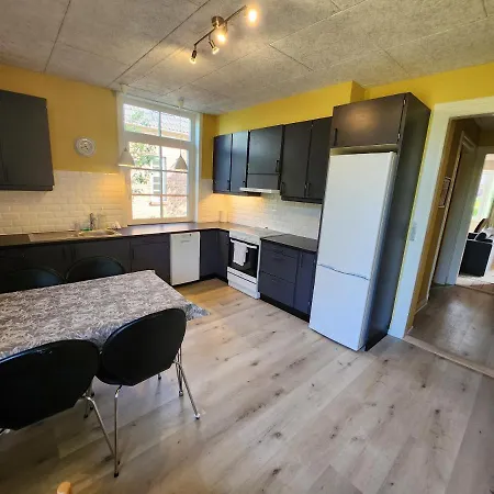Apartment Breakaway *
